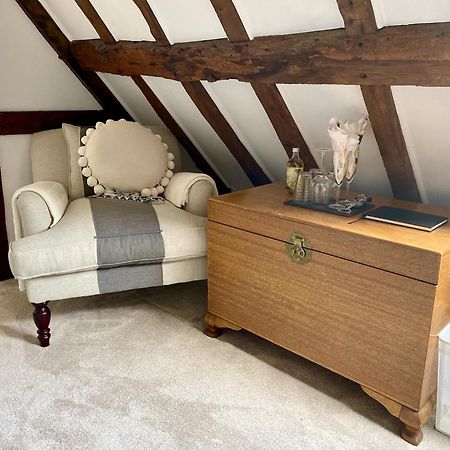 Chestnut Tree Cottage, 7 High Street Ardingly Extérieur photo