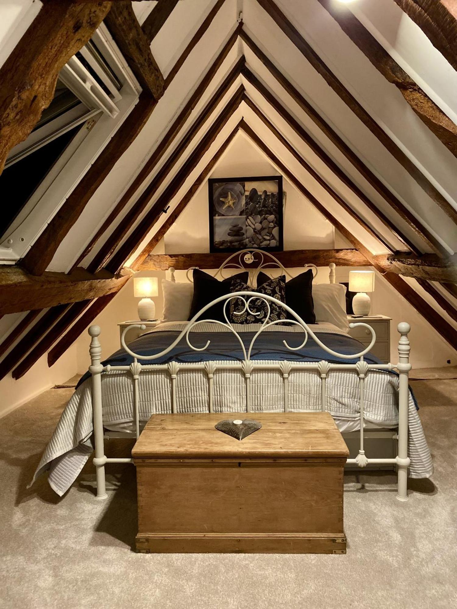 Chestnut Tree Cottage, 7 High Street Ardingly Extérieur photo