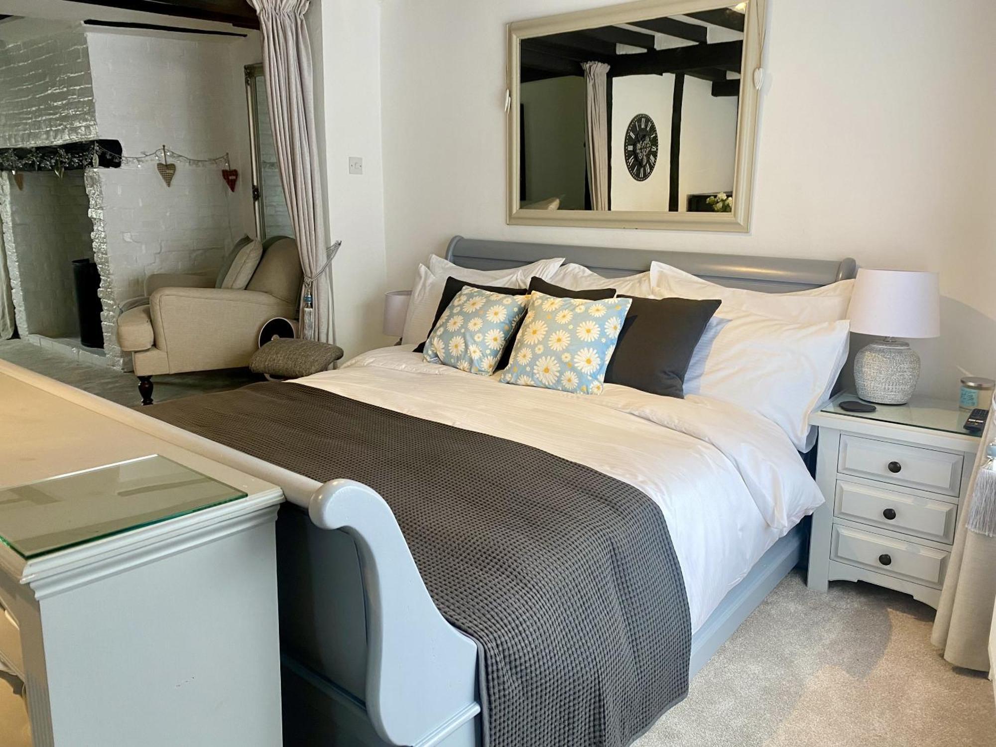 Chestnut Tree Cottage, 7 High Street Ardingly Extérieur photo